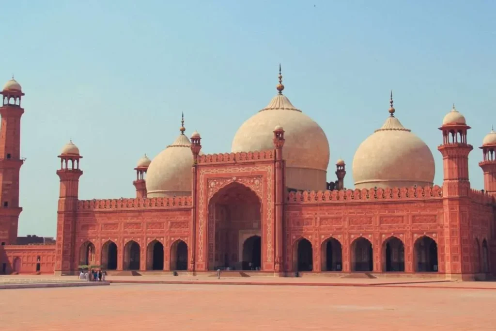 Lahore historical tour packages